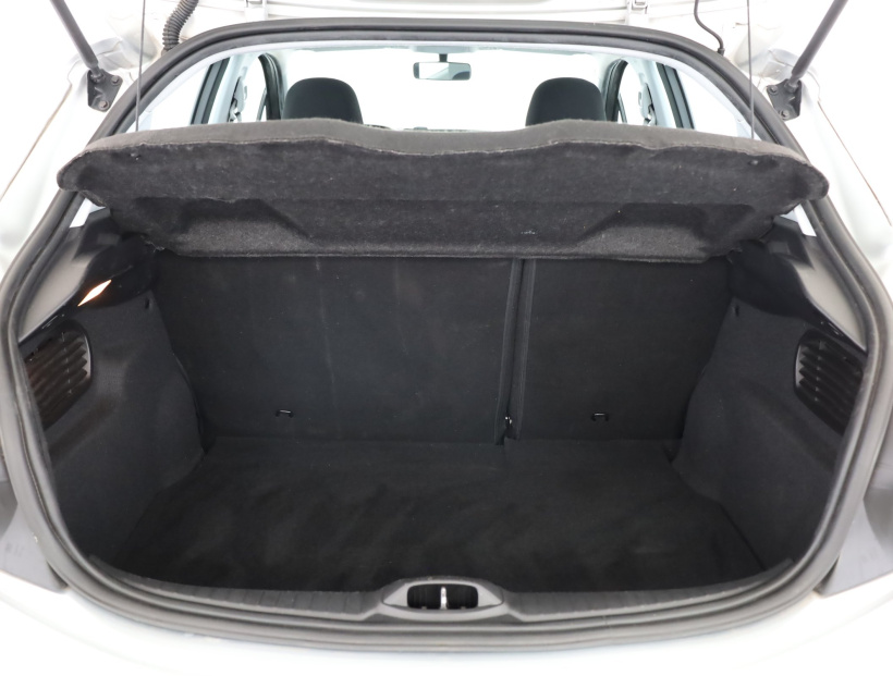 Peugeot 208, 2016