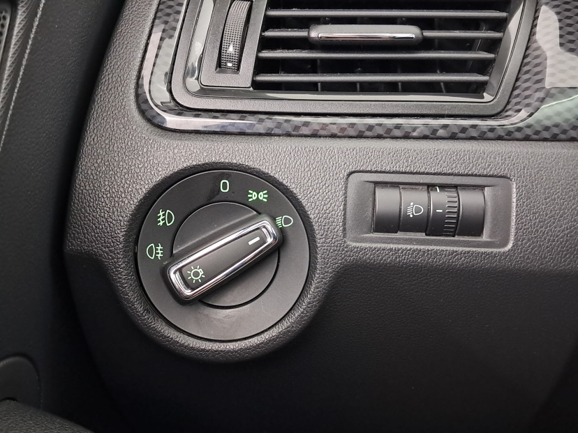 Škoda Rapid Spaceback, 2015