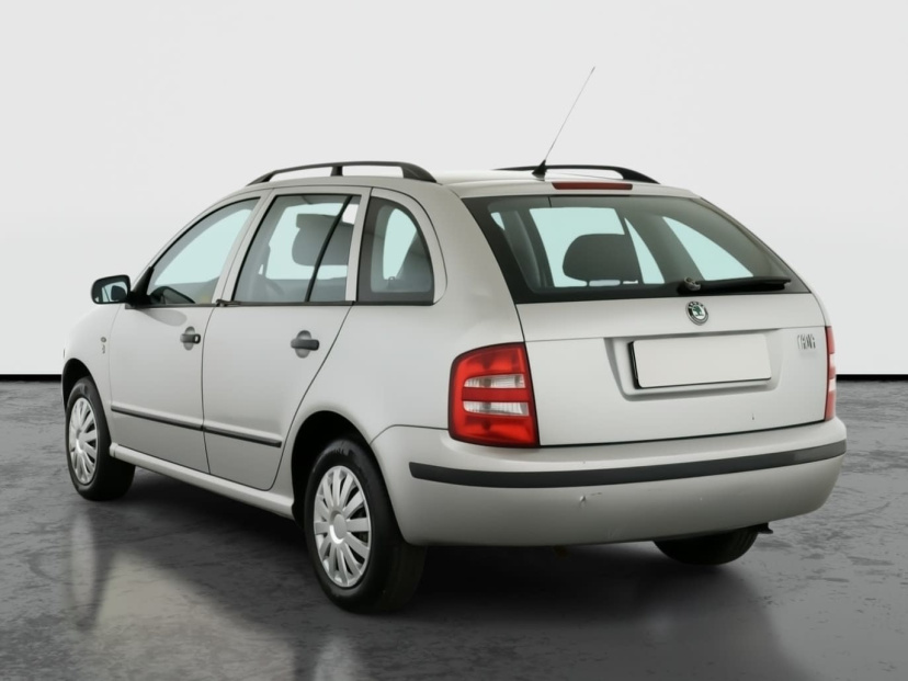 Škoda Fabia, 2001