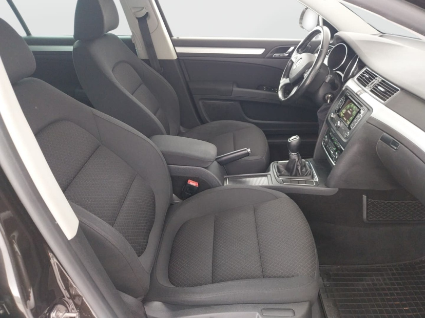 Škoda Superb, 2015