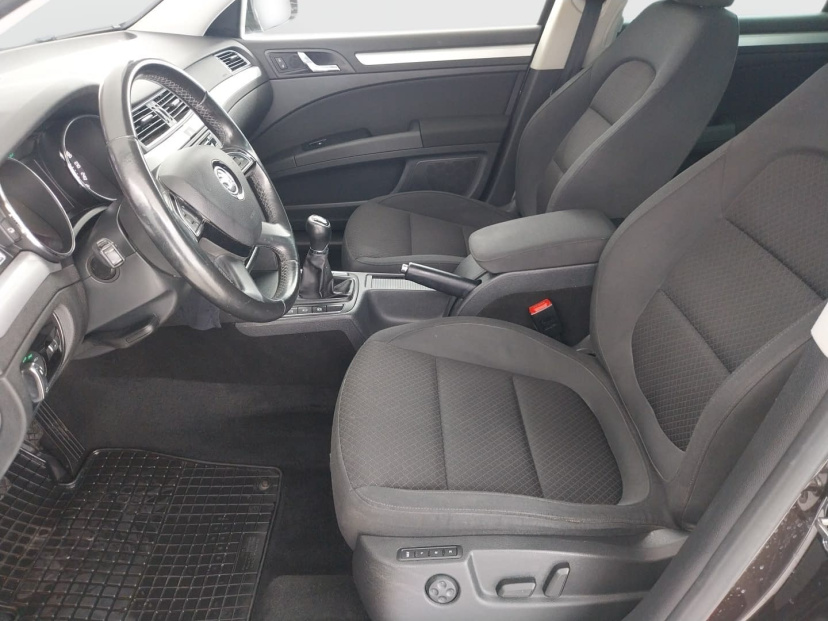 Škoda Superb, 2015
