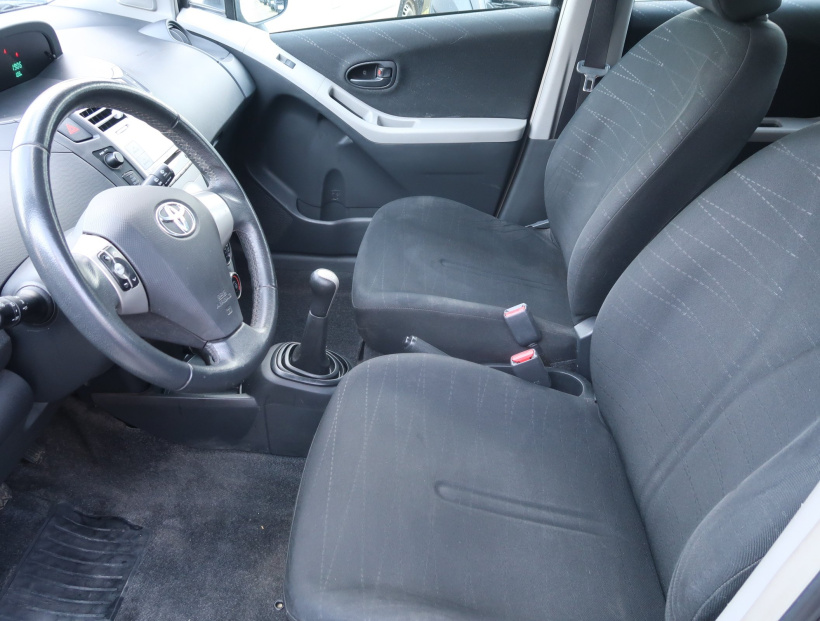 Toyota Yaris, 2008