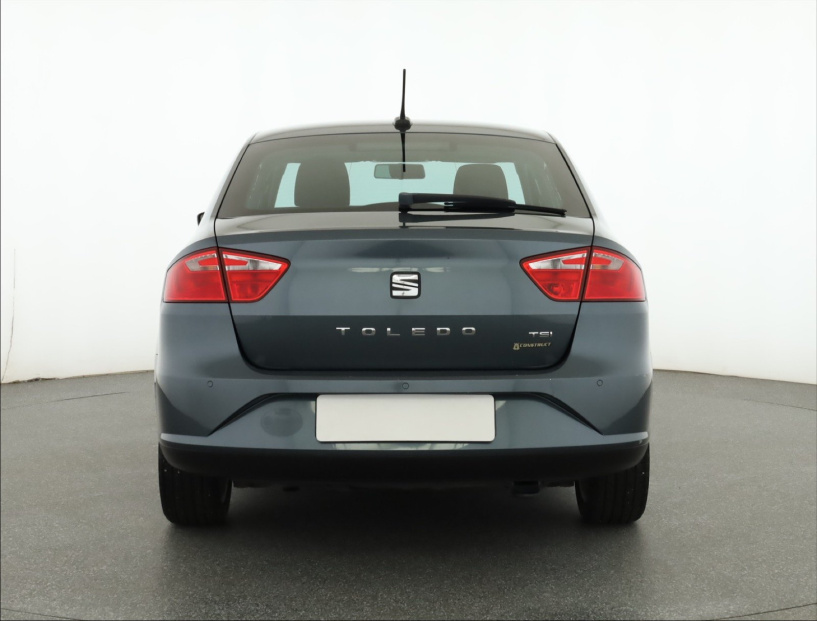 Seat Toledo, 2015
