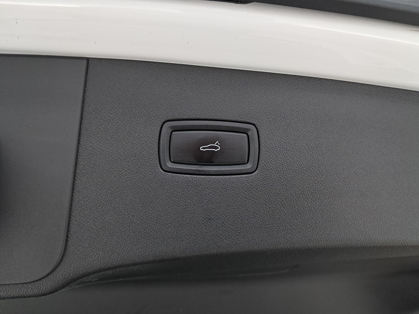 Porsche Cayenne, 2023