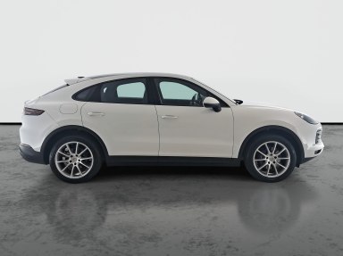 Porsche Cayenne - 2023