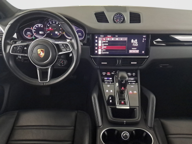 Porsche Cayenne - 2023