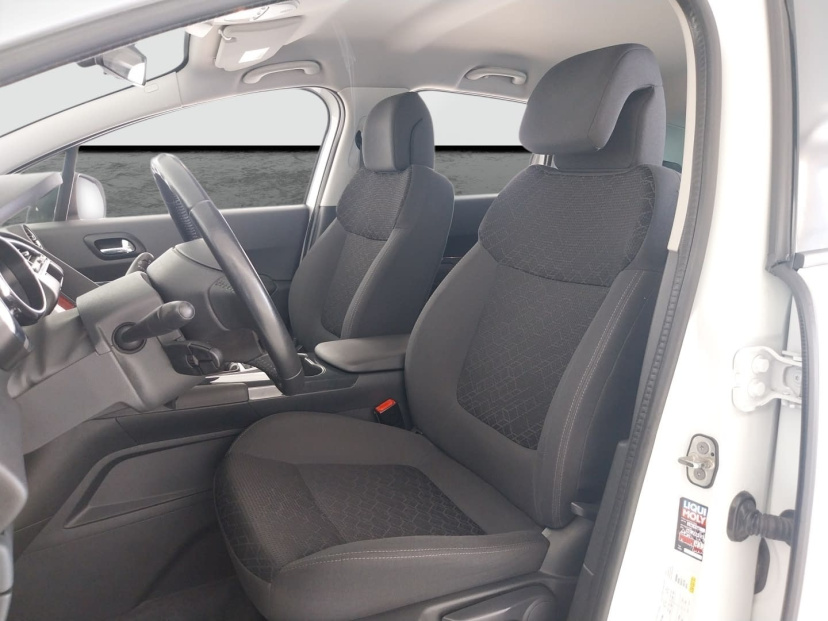 Peugeot 3008, 2015