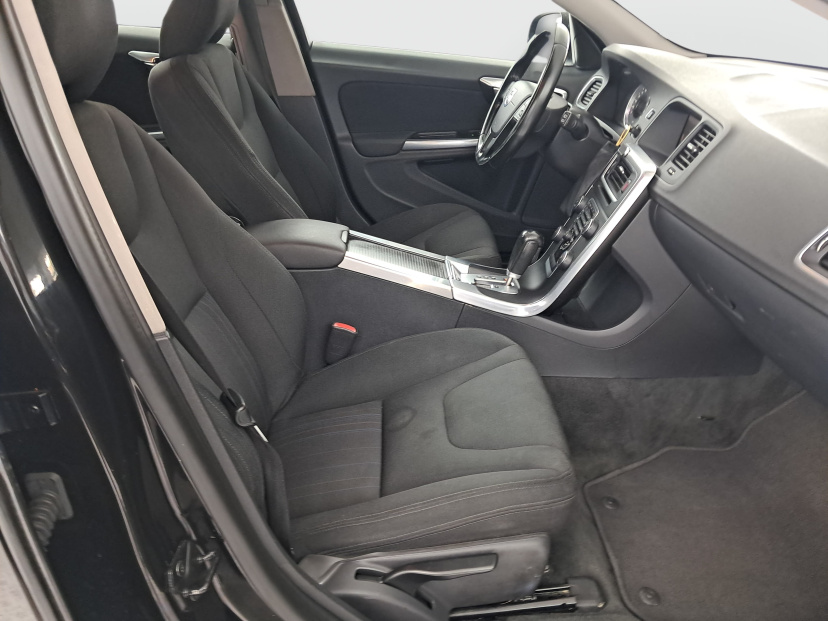 Volvo V60, 2011