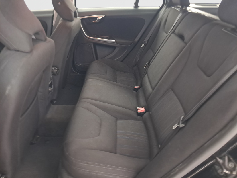 Volvo V60, 2011