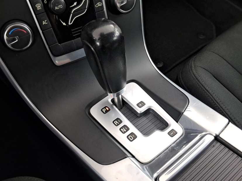 Volvo V60, 2011