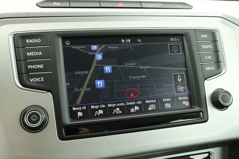 Volkswagen Passat, 2016