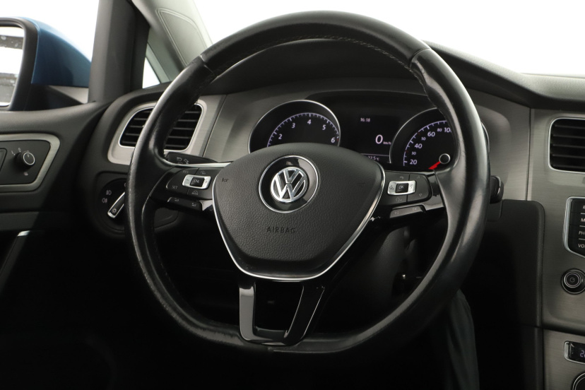 Volkswagen Golf, 2016