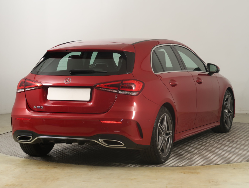Mercedes-Benz A, 2021