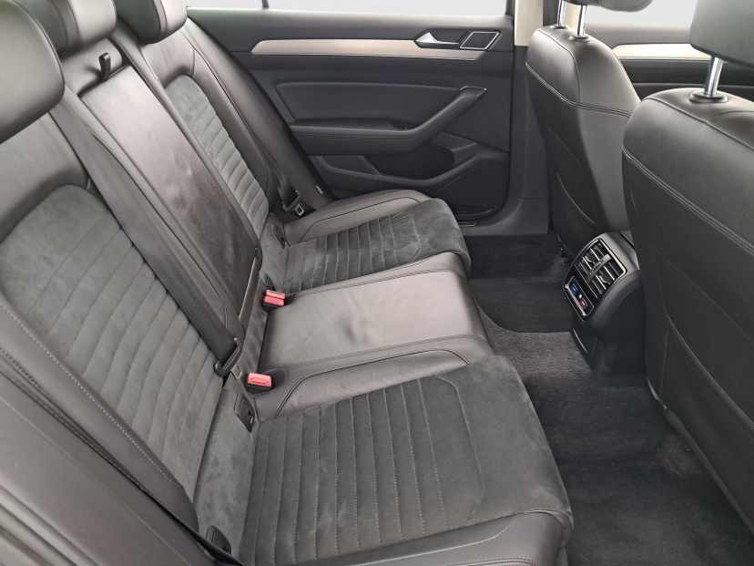 Volkswagen Passat, 2016