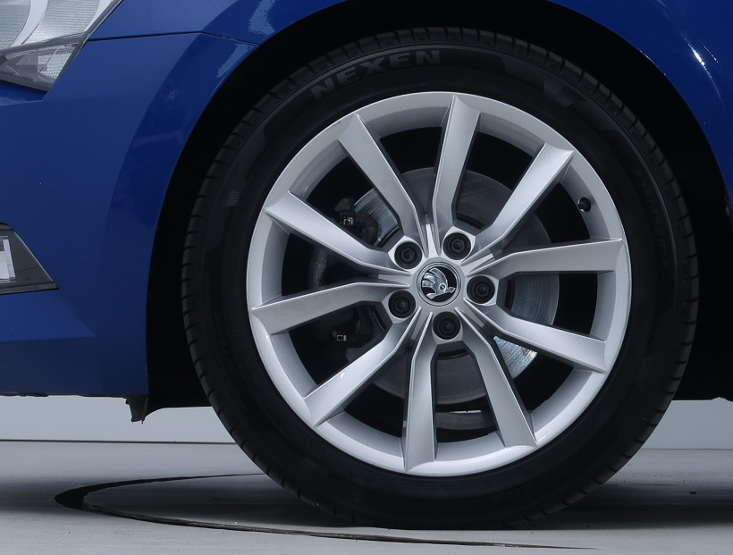 Škoda Superb, 2019