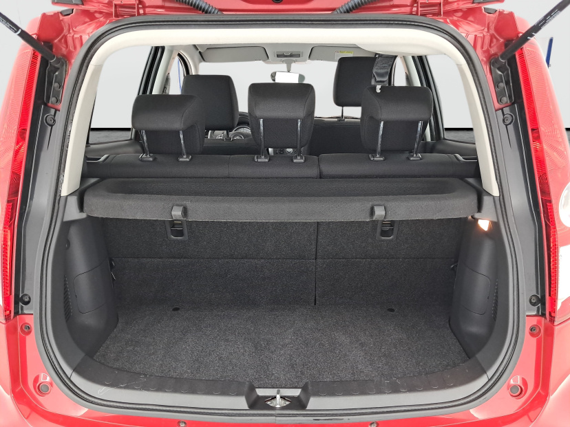 Suzuki Splash, 2011