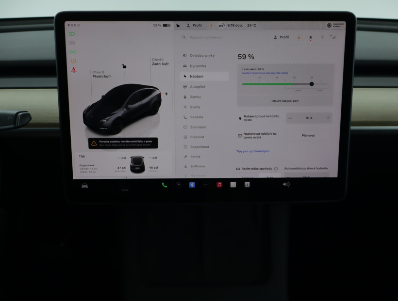 Tesla Model Y, 2022
