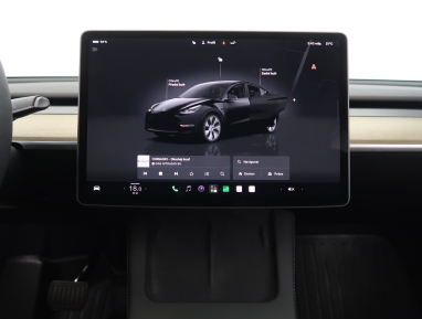 Tesla Model Y - 2023