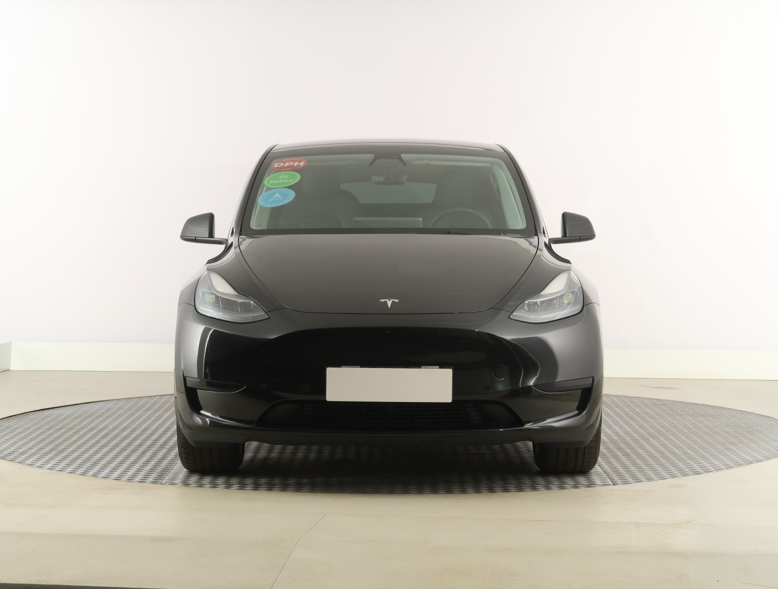 Tesla Model Y - 2023