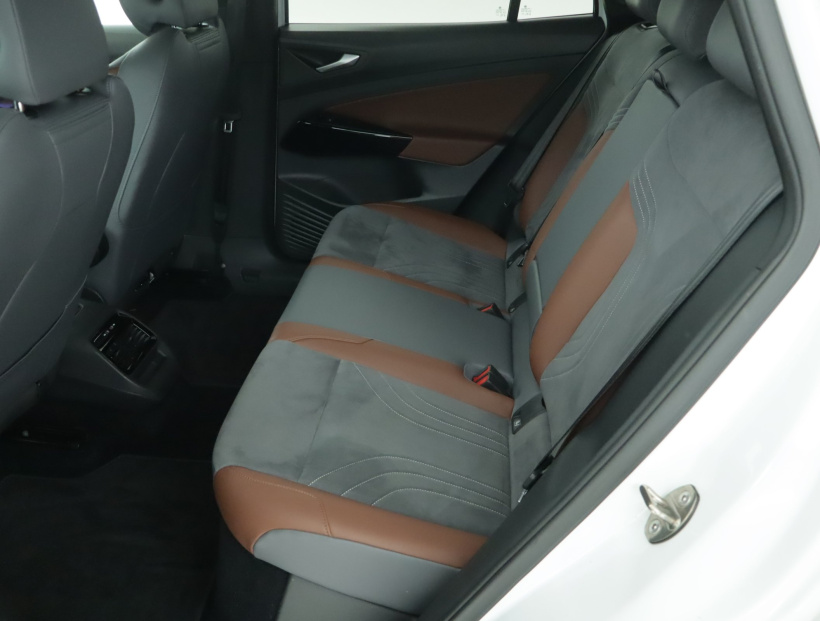 Volkswagen ID.4, 2021