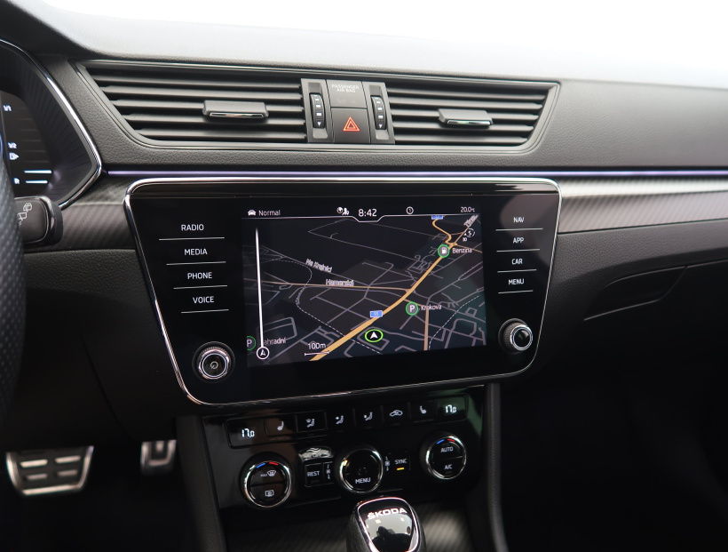 Škoda Superb, 2022
