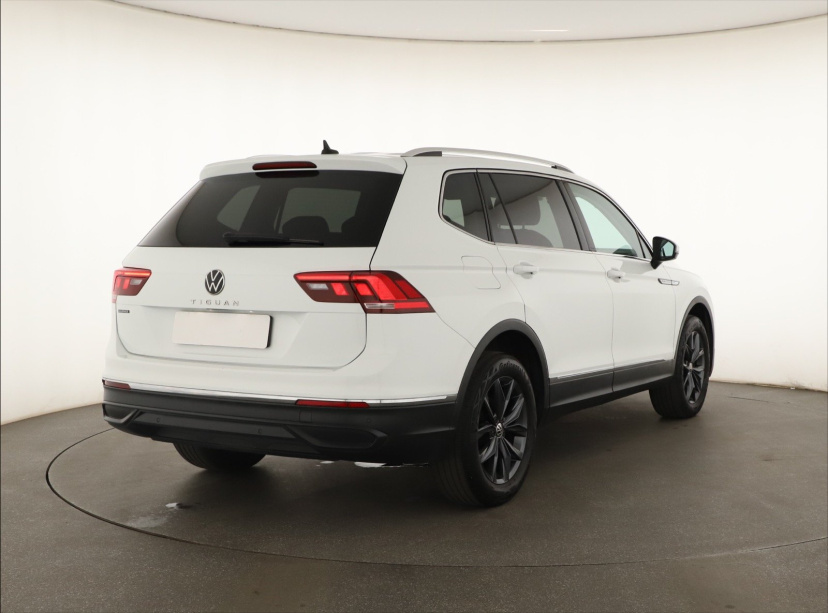 Volkswagen Tiguan Allspace, 2023