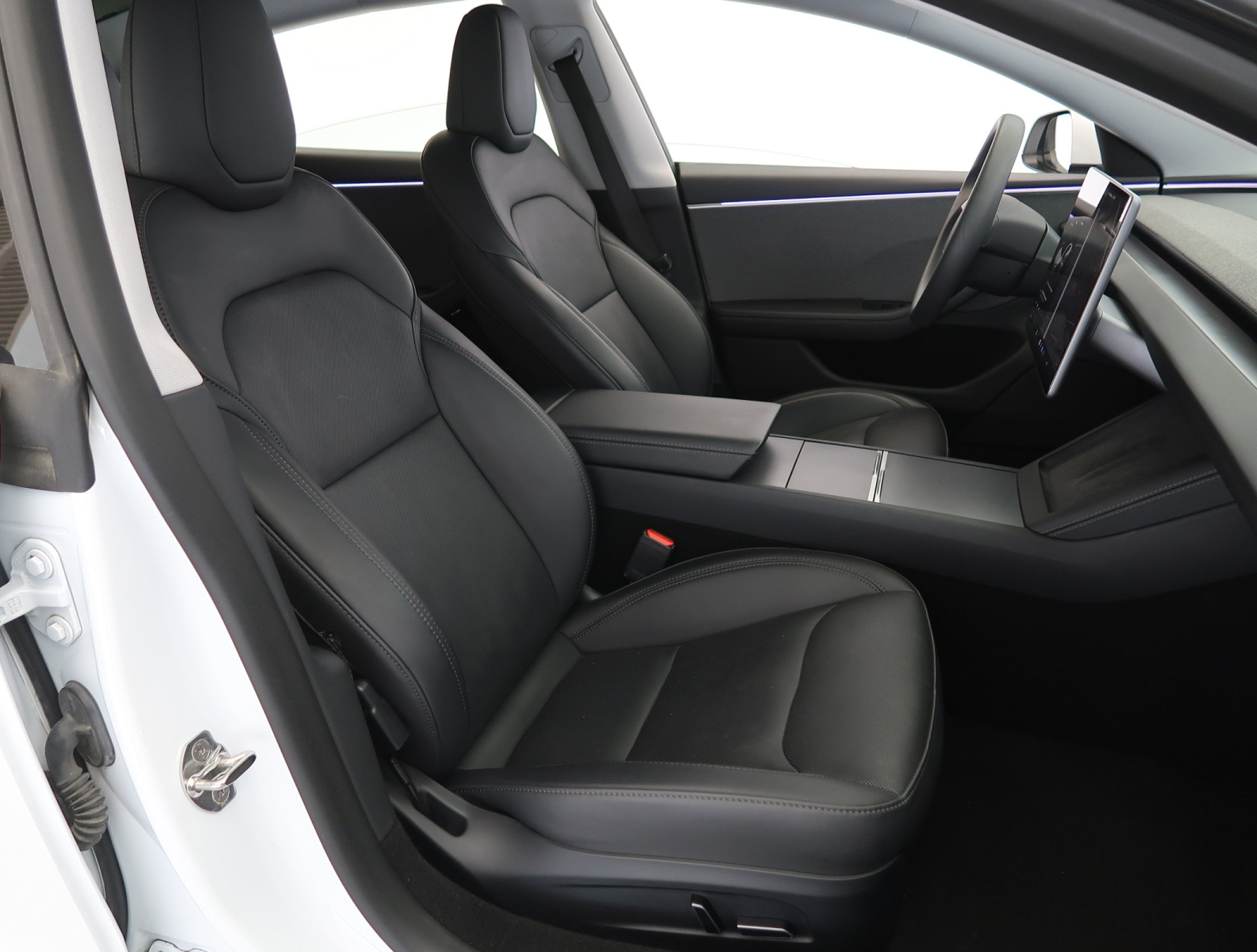 Tesla Model 3 - 2023