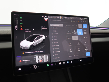 Tesla Model 3 - 2023