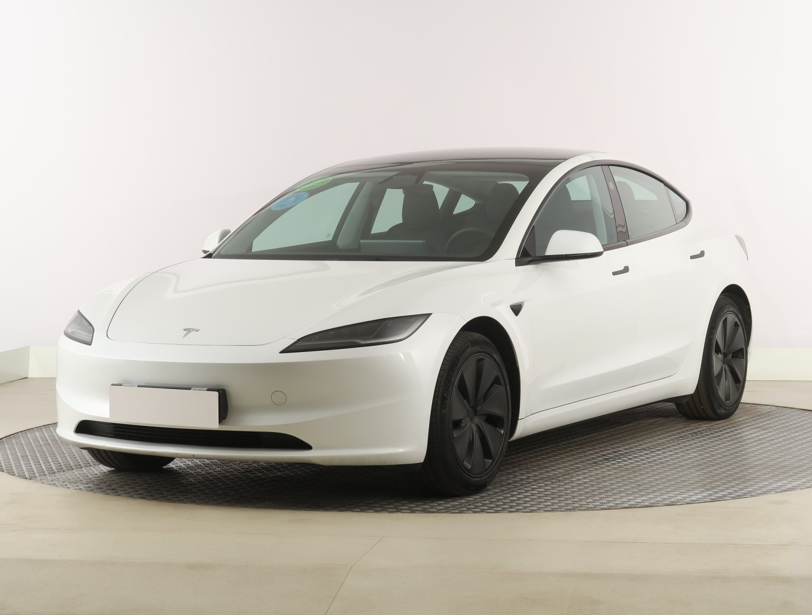 Tesla Model 3 - 2023