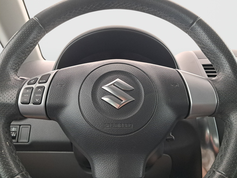Suzuki SX4, 2013