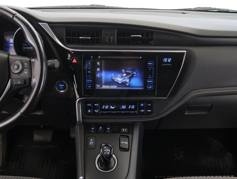 Toyota Auris, 2018
