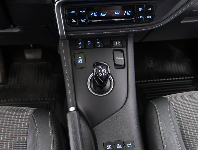 Toyota Auris, 2018