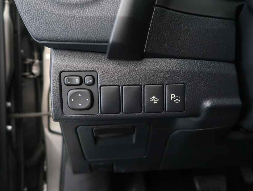 Toyota Auris, 2018