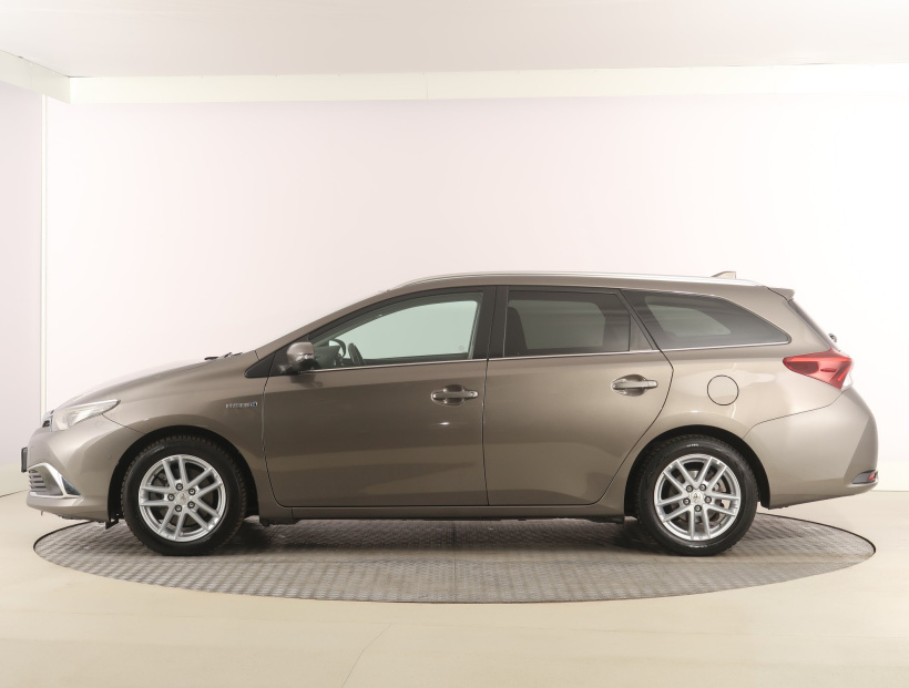 Toyota Auris, 2018