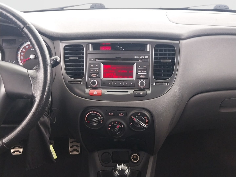 Kia Rio, 2011