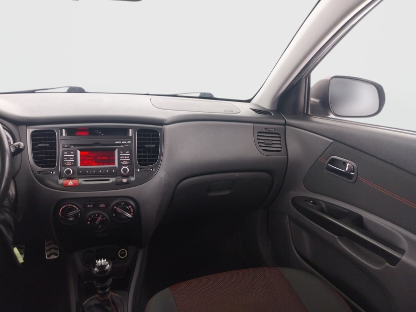 Kia Rio, 2011