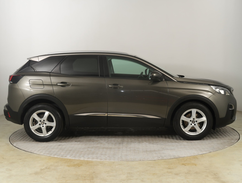 Peugeot 3008, 2020