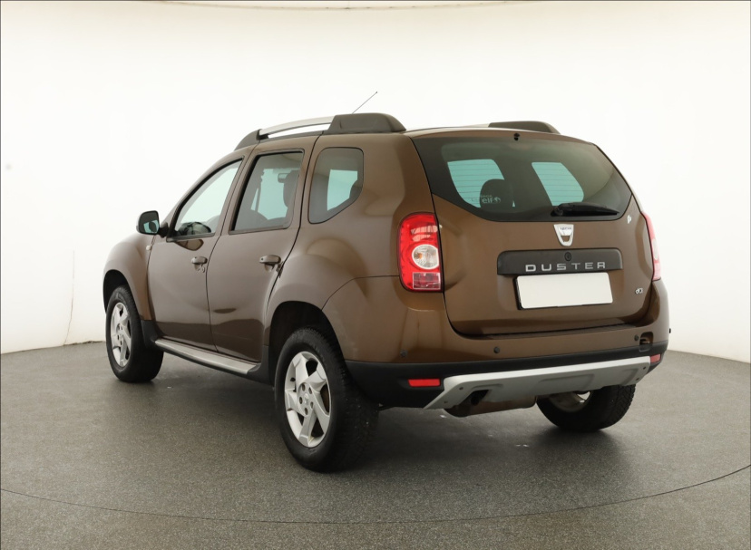 Dacia Duster, 2010
