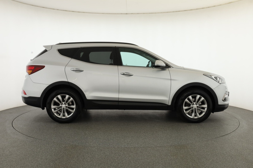 Hyundai Santa Fe, 2017