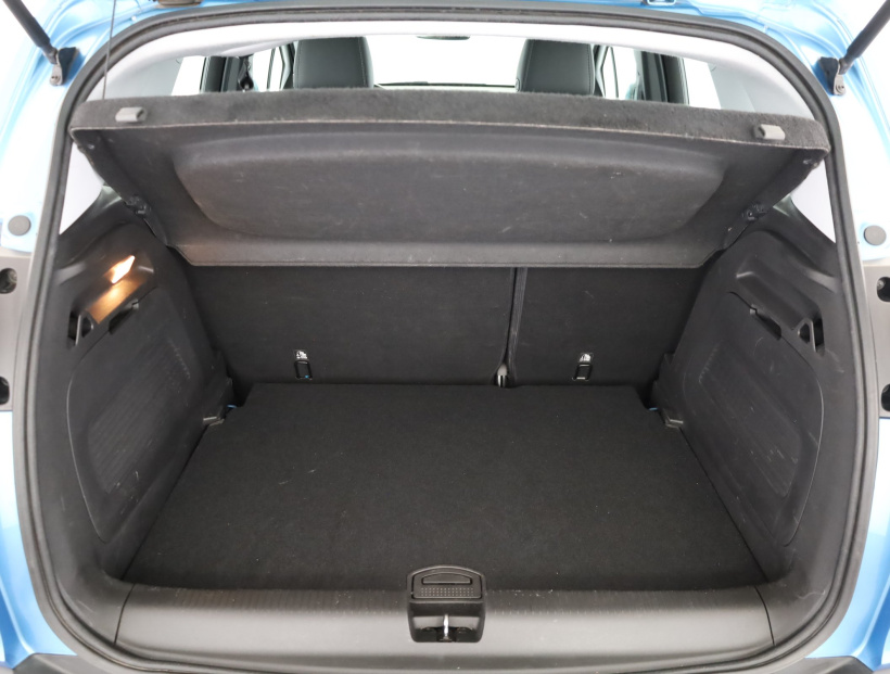 Opel Crossland, 2019