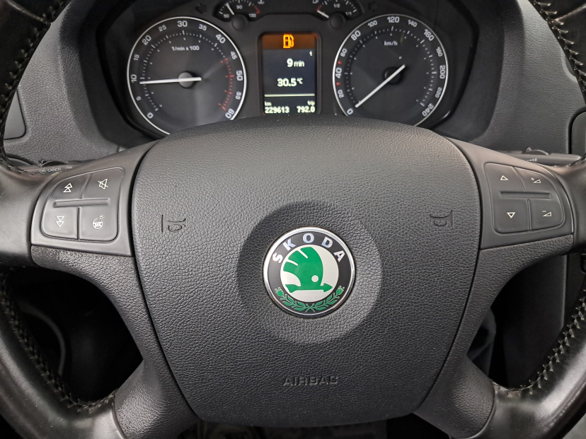 Škoda Octavia Scout, 2008