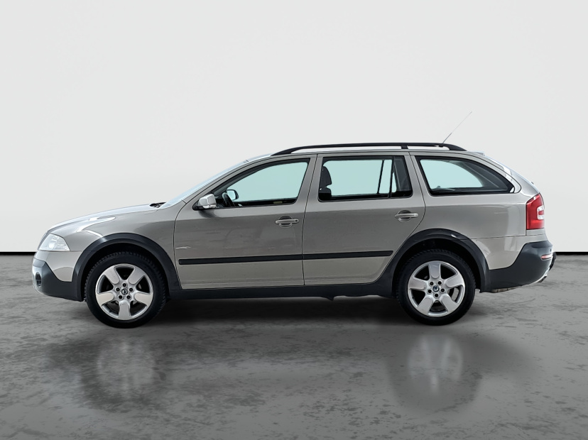 Škoda Octavia Scout, 2008