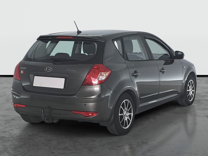 Kia Ceed, 2010