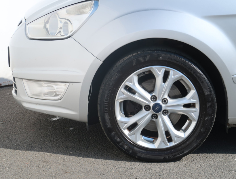 Ford Galaxy, 2010