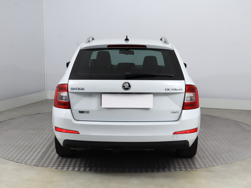 Škoda Octavia, 2015
