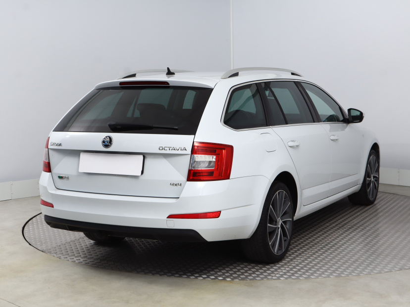 Škoda Octavia, 2015