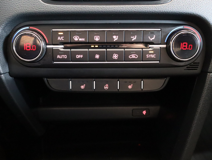 Kia XCeed, 2024