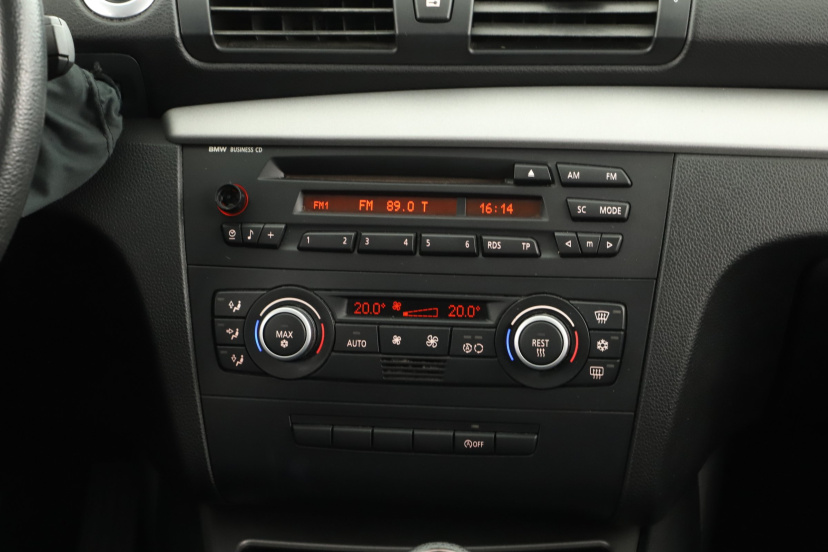 BMW 1, 2009