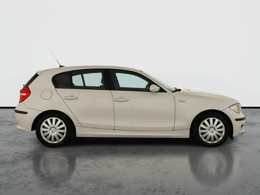 BMW 1, 2009