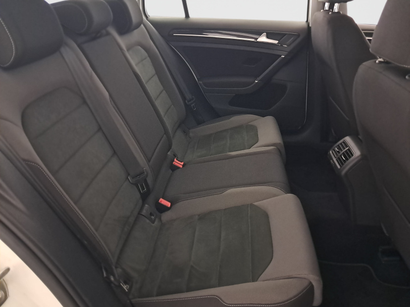 Volkswagen Golf, 2020